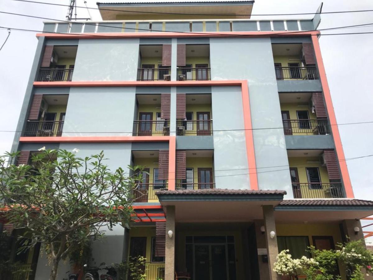 Nasa Hotel Phuket Exterior foto
