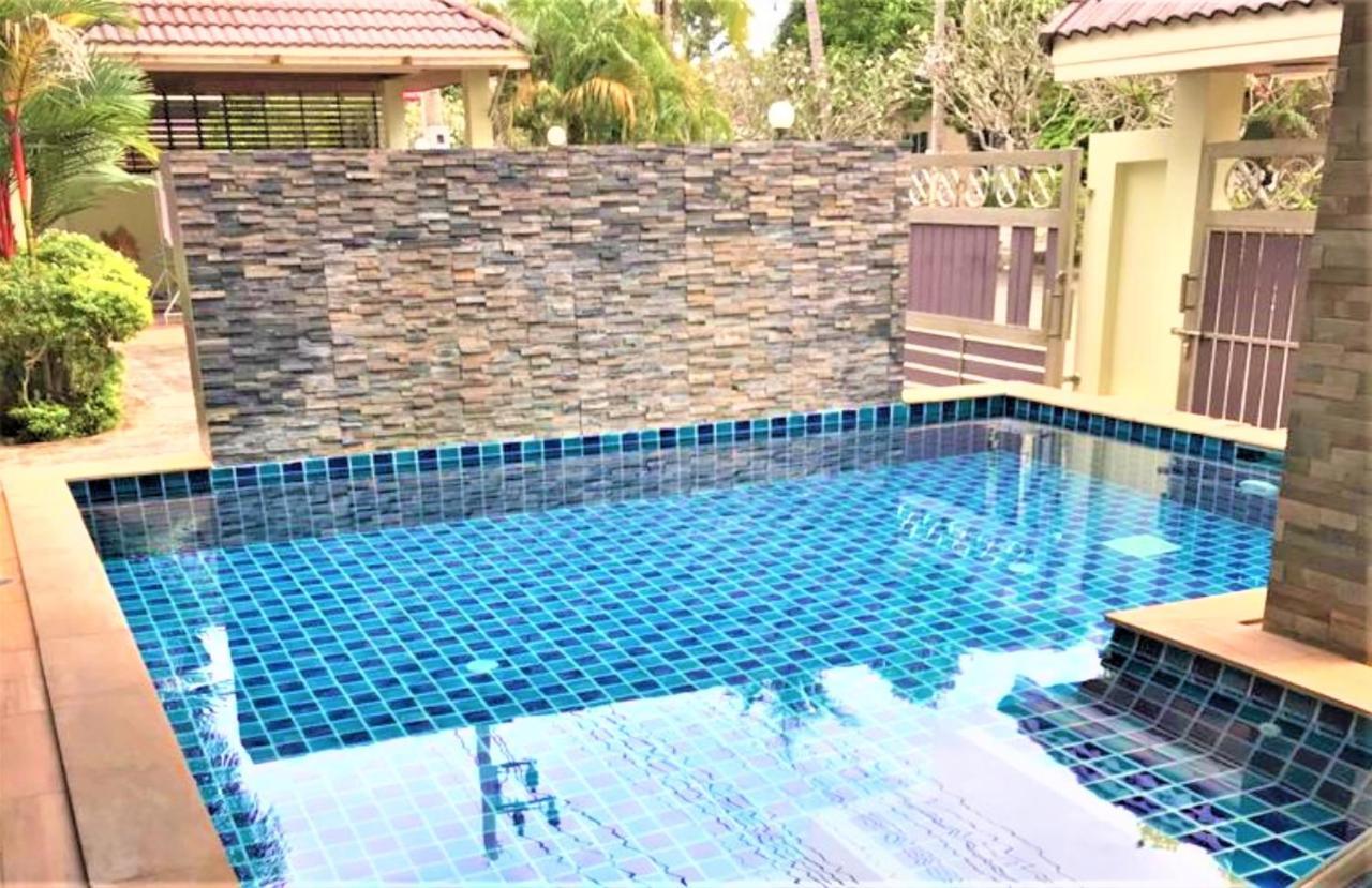 Nasa Hotel Phuket Exterior foto